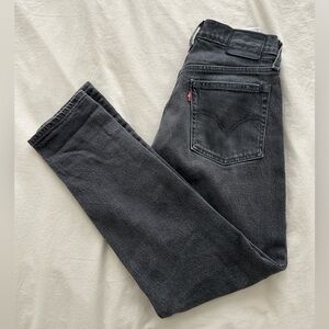 Levi’s Wedgie Jeans